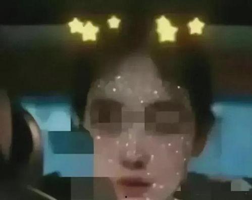 热闹的吃瓜大姐视频,街头热辣瞬间，笑料百出