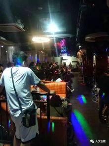 吃瓜的群众表演视频,欢乐逗趣，笑料连连