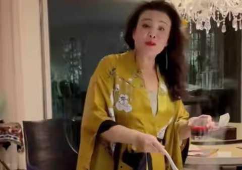 老赖直播吃瓜视频,老赖吃瓜事件，一场网络围观下的道德拷问  第3张