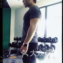 健身房私教吃瓜视频,揭秘健身圈幕后趣闻  第2张