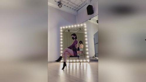 吃瓜不如跳舞的视频,感受生活的热情与活力  第2张