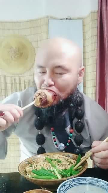 最近特别火的吃瓜视频,一场全民参与的娱乐盛宴  第2张