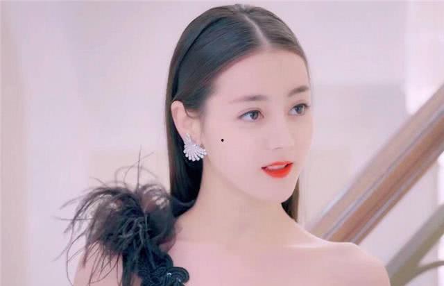 吃瓜迪丽热巴完整视频,精彩瞬间回顾  第2张