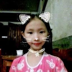 疯癫吃瓜变装视频,揭秘网络红人的另类魅力