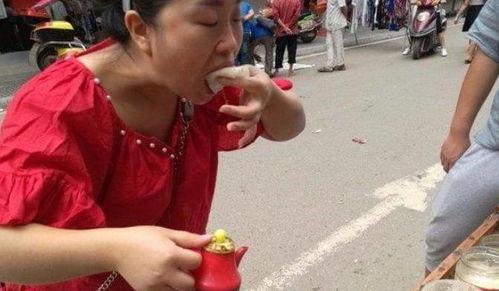 带你吃瓜便衣摆摊视频,带你揭秘“带你吃瓜”幕后故事  第2张