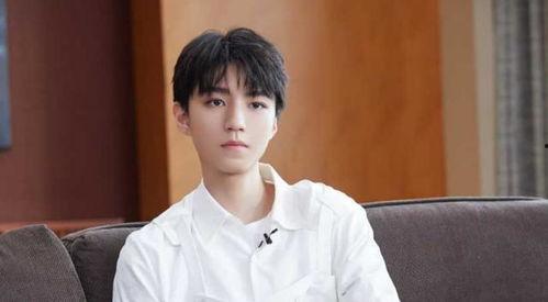 王俊凯情侣吃瓜视频大全,吃瓜视频大盘点  第2张