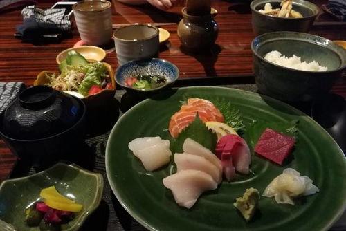 酒店打工吃瓜视频,揭秘幕后吃瓜瞬间