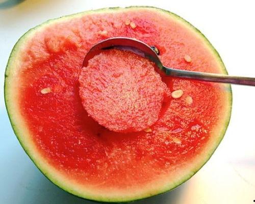 吃扶手瓜对人危害吗视频,了解吃扶手瓜可能带来的危害  第3张